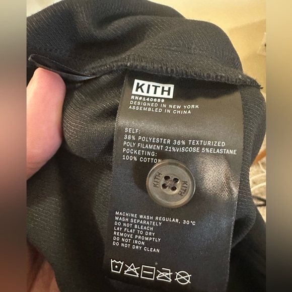 Kith Chatham Pant elastic waist color Black size Large - Picture 3 of 8